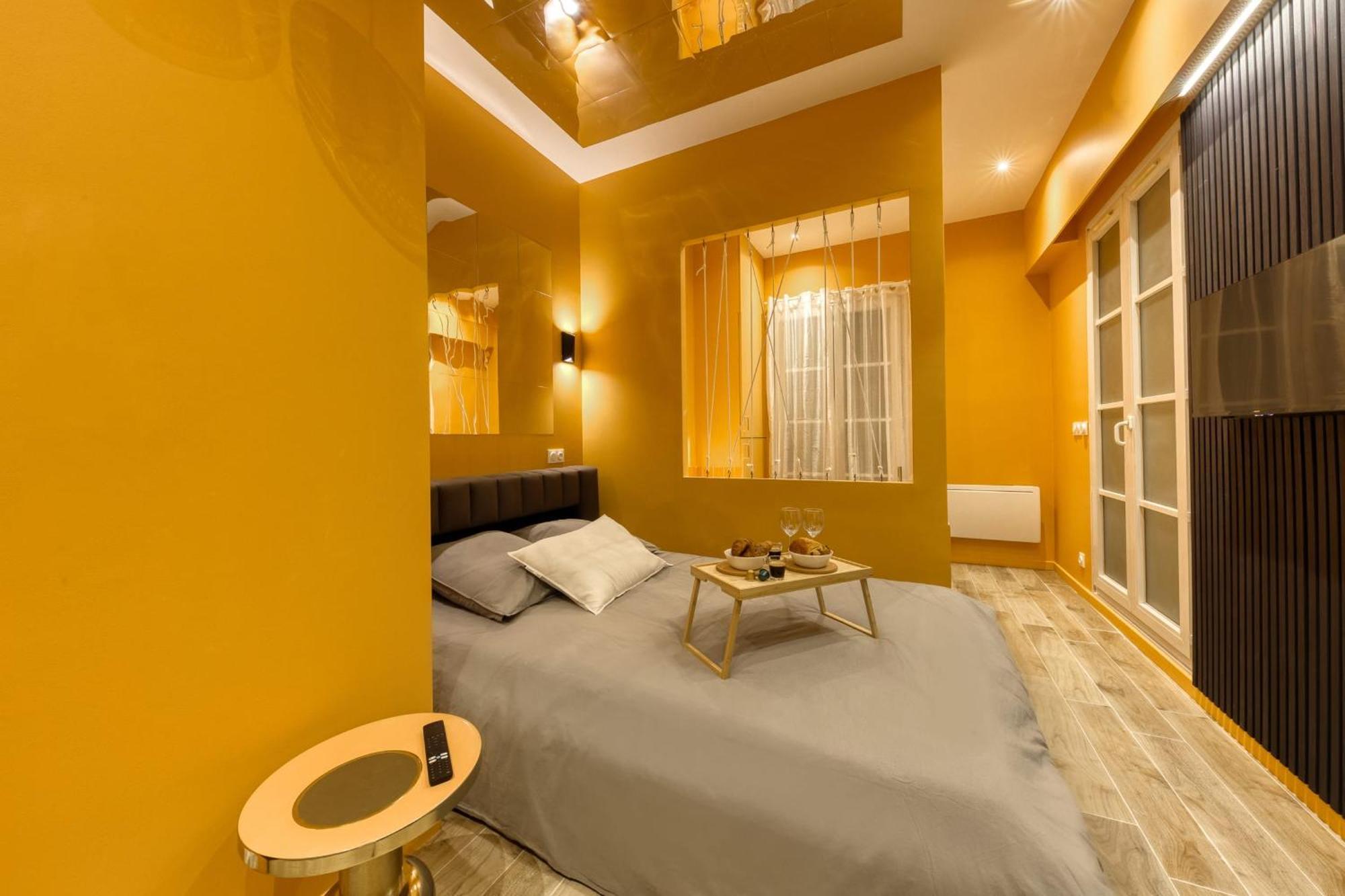Deluxe Spa Suite Caramel Sweetness เมอลัง ภายนอก รูปภาพ
