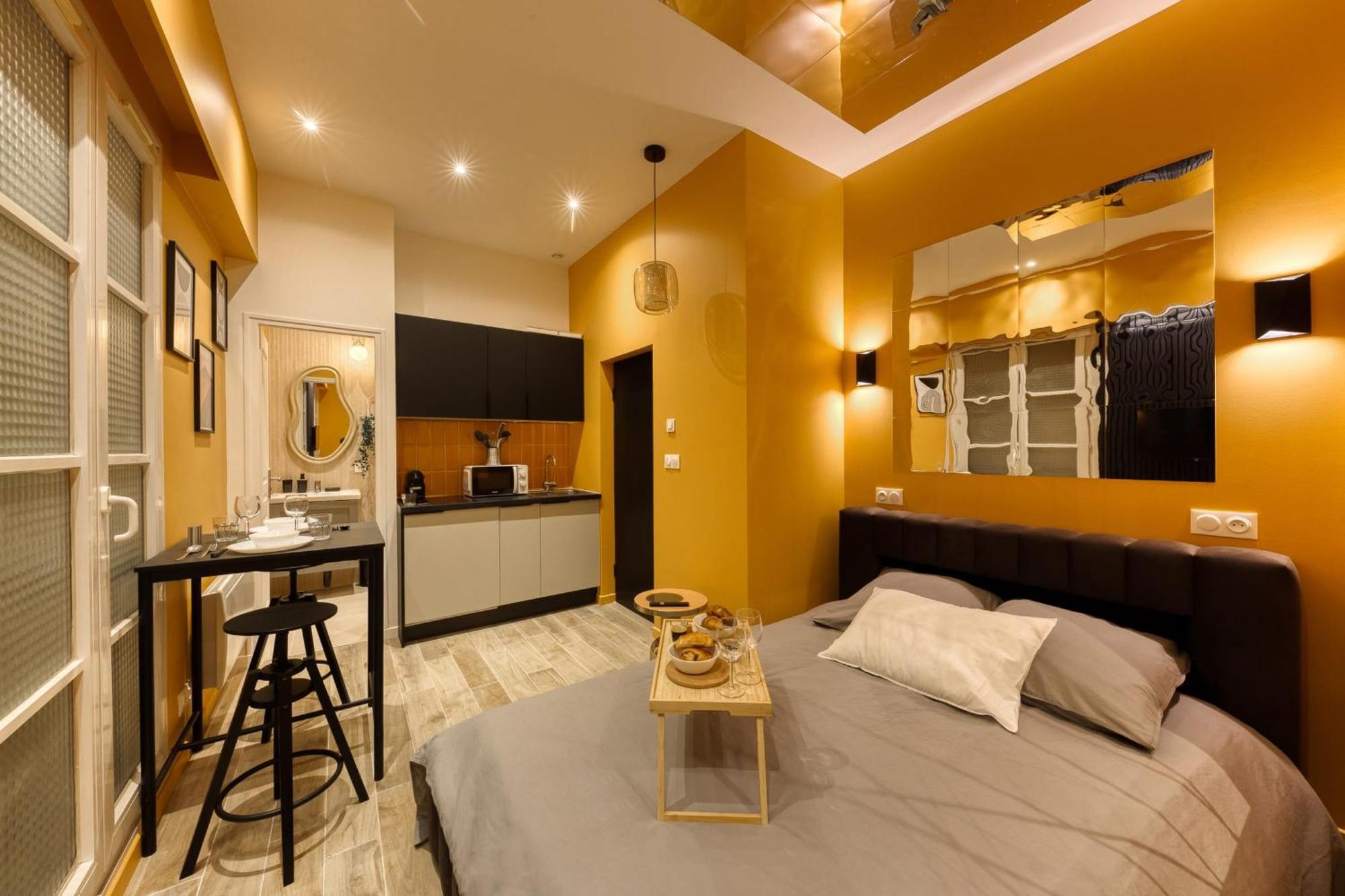 Deluxe Spa Suite Caramel Sweetness เมอลัง ภายนอก รูปภาพ
